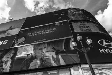 London Summer - Sebastian Schollmeyer