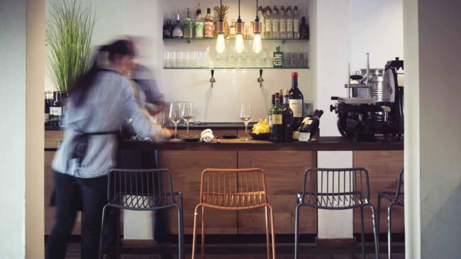 Isaak’s Garden - Sebastian Schollmeyer