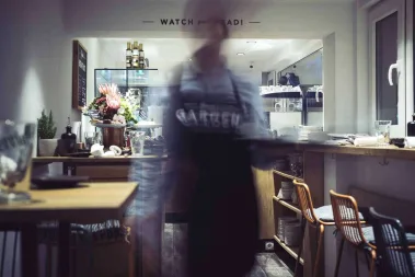 Isaak’s Garden - Sebastian Schollmeyer