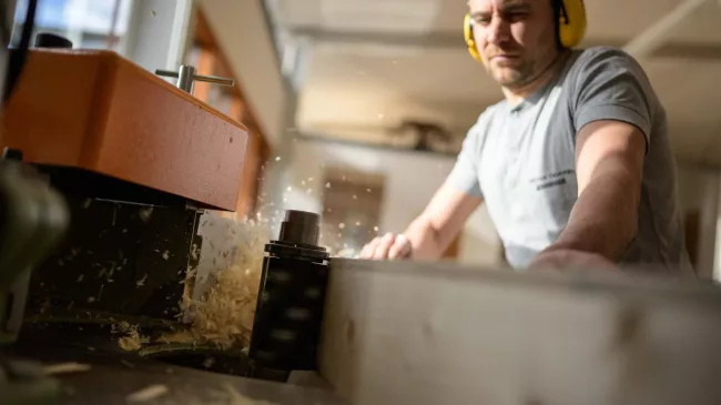 Viktor Trippel Holzwerkstatt - Sebastian Schollmeyer