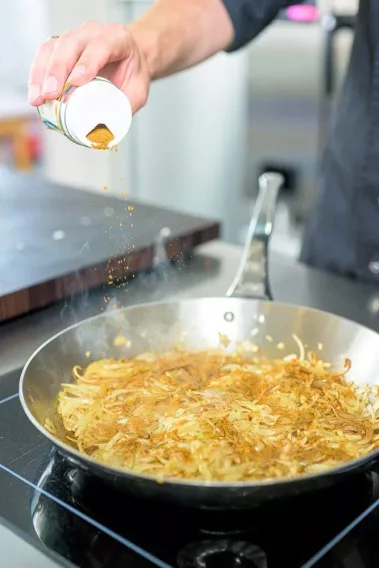 Shakshuka im MKN Kombidämpfer - Sebastian Schollmeyer