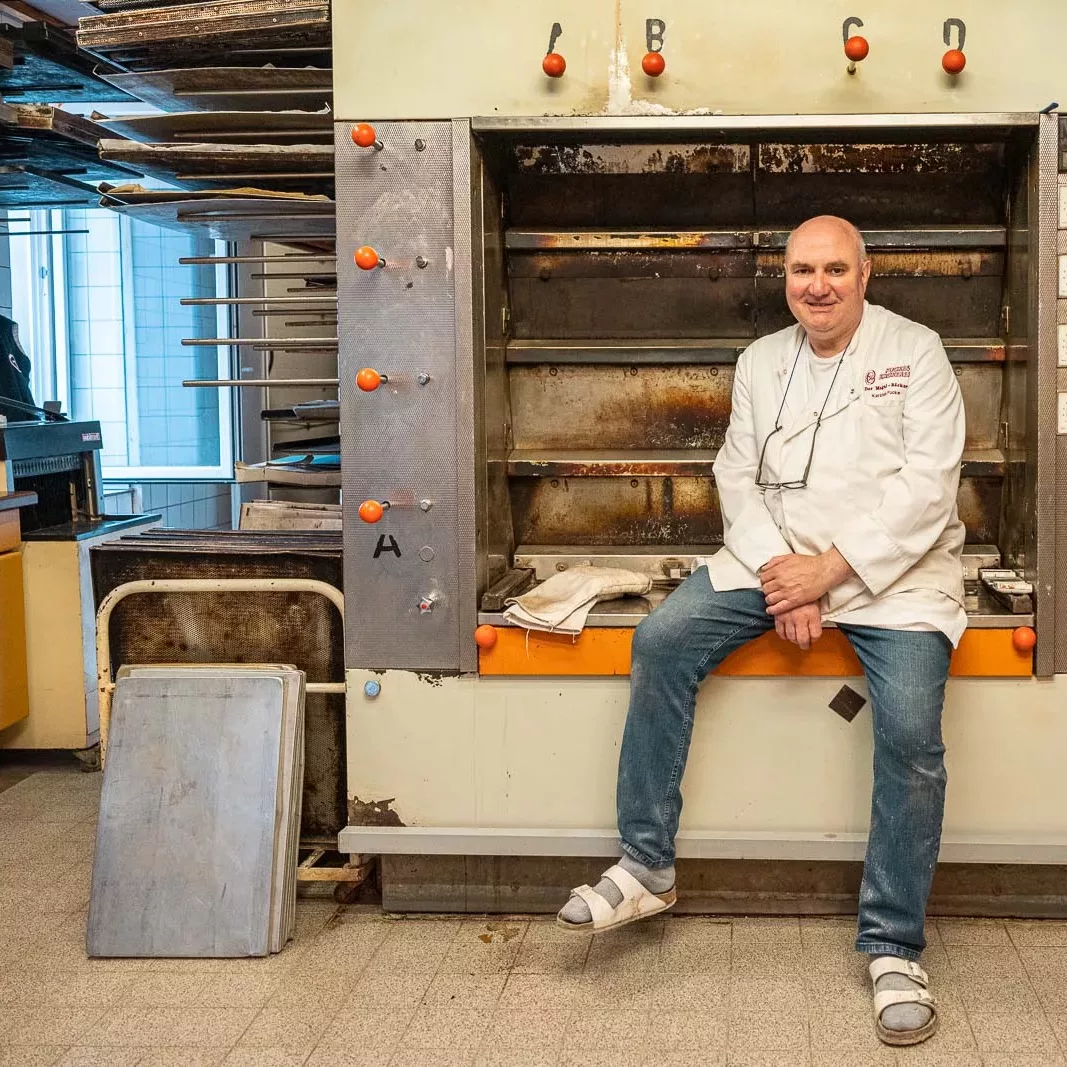 Karsten backt Brot - Sebastian Schollmeyer