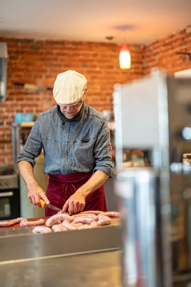 Skotty macht Salsiccia - Sebastian Schollmeyer