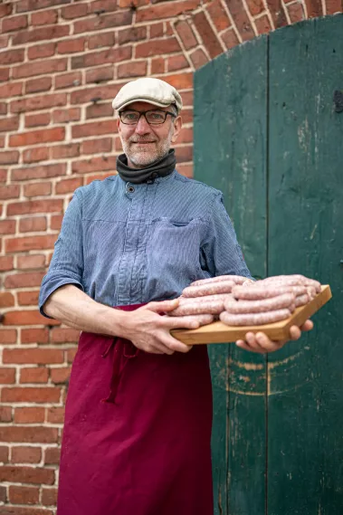 Skotty macht Salsiccia - Sebastian Schollmeyer