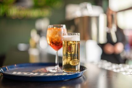 Zur Freundschaft - Sebastian Schollmeyer