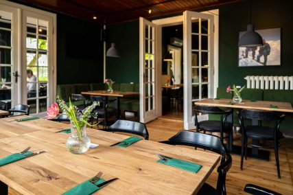 Zur Freundschaft - Sebastian Schollmeyer