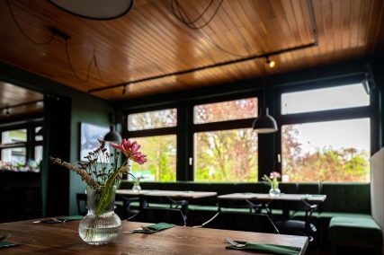 Zur Freundschaft - Sebastian Schollmeyer