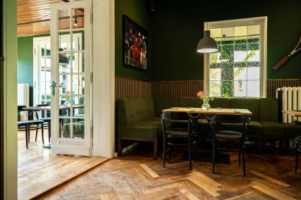 Zur Freundschaft - Sebastian Schollmeyer