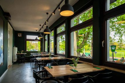 Zur Freundschaft - Sebastian Schollmeyer