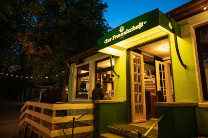 Zur Freundschaft - Sebastian Schollmeyer