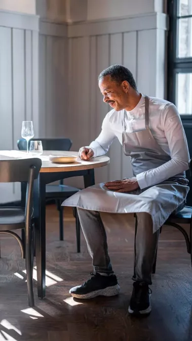 Valentin Thesing - Die kleine Linde - Sebastian Schollmeyer